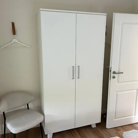 Schwedenhaus Auf Seegrundstueck *